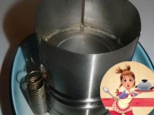 Прессованное мясо в ветчиннице. Свинина прессованная, приготовленная в ветчиннице