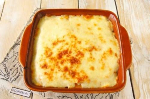 Запіканка з картоплі і сосисок. Рецепт: