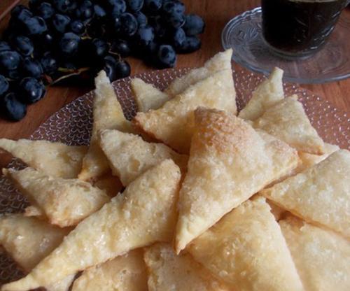 Слоеное тесто за 10 минут. Вкуснейшее слоёное тесто всего за 10 минут…