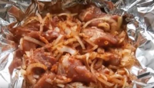 Шашлык в духовке из шейки. Шашлык из свинины в духовке на противне без шампуров 04 Шашлык в духовке из шейки. Шашлык из свинины в духовке на противне без шампуров 04