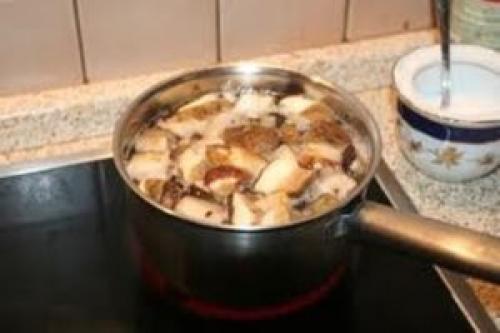 Самые вкусные маринованные белые грибы. Как мариновать белые грибы на зиму в домашних условиях