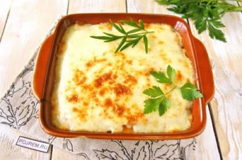 Запіканка з картоплі і сосисок. Рецепт: