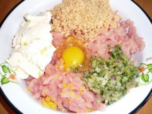 Куриные котлеты се.  Куриные котлеты «Нежные»