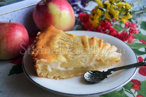Яблочный пирог в сметанной заливке рецепт. Цветаевский пирог с яблоками со сметанной заливкой