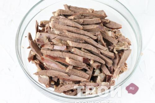 Салат с сердцем слои. Рецепт 4: домашний салат с сердцем