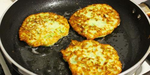 Оладьи из кабачков без яиц с манкой. Как приготовить кабачковые оладьи без яиц