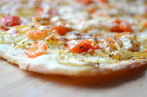 Пицца с морепродуктами и ананасом. Пицца с ананасами и креветками