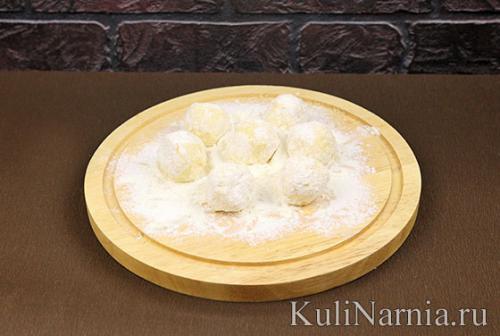 Сырные шарики рецепт из Моцареллы. Сырные шарики из твердого сыра рецепт