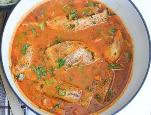 Уха с томатной пастой. Уха из семги с томатной пастой 04