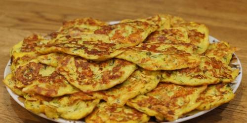 Оладьи из кабачков без яиц с манкой. Как приготовить кабачковые оладьи без яиц