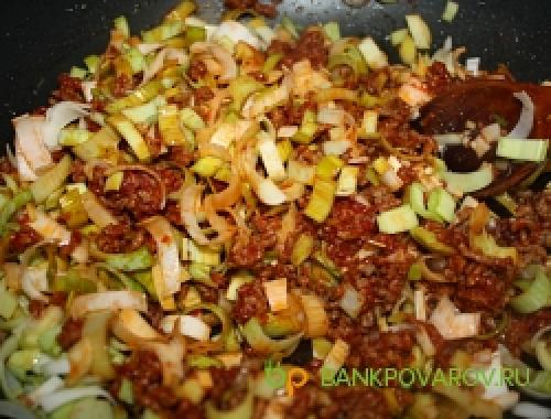 Зеленый горошек в томатном соусе заготовка на зиму. Зеленый горошек в томатном соусе