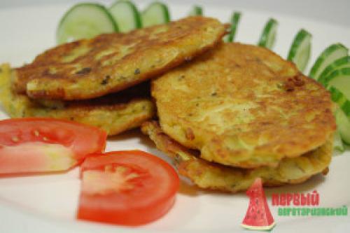 Пышные оладьи из кабачков без яиц. Ингредиенты