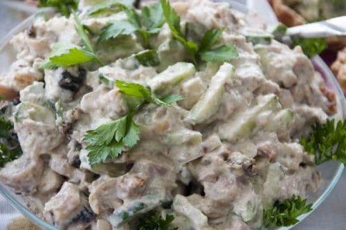 Слоеный салат с сердцем свиным. Салат с сердцем свиным рецепты 05