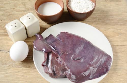 Печеночные оладьи рецепт пышные рецепт. Классический рецепт тонких печеночных оладий из куриной печени 01 Печеночные оладьи рецепт пышные рецепт. Классический рецепт тонких печеночных оладий из куриной печени 01