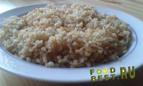 Гарнир из пшеничной крупы с вермишелью