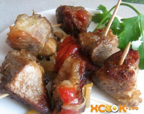 Шашлык в духовке на сковороде из свинины. Шашлык с луком на сковороде из свинины –, как пожарить с уксусом, пошаговый рецепт с фото 10 Шашлык в духовке на сковороде из свинины. Шашлык с луком на сковороде из свинины –, как пожарить с уксусом, пошаговый рецепт с фото 10