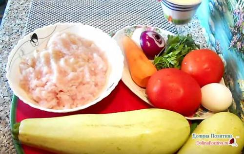 Кабачки в духовке с курицей. Фаршированные кабачки с курицей запеченные в духовке — быстро, вкусно, красиво