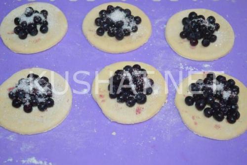 Вареники с черникой на кефире — пошаговый рецепт