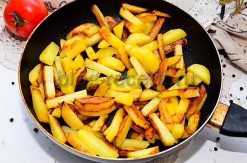 Азу с солеными огурцами. Ингредиенты: