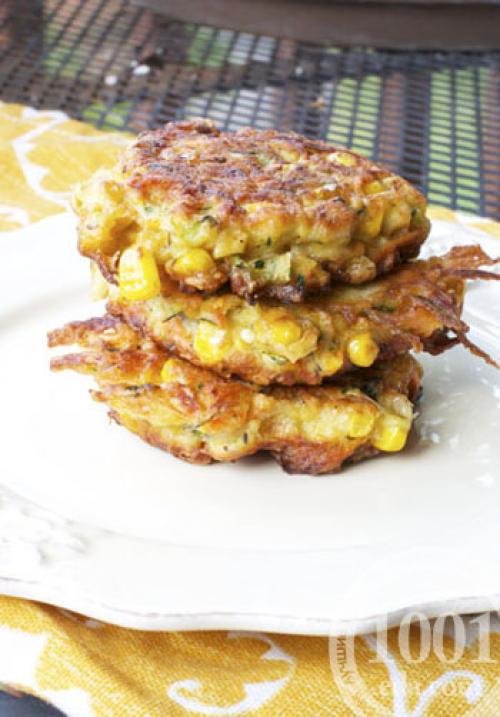 Оладьи котлеты из кабачков. Котлеты из кабачков с зеленью и картошкой 09