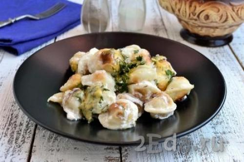 Рецепт пельменей в горшочках в духовке со сметаной. Пельмени в горшочке со сметаной и сыром в духовке 08 Рецепт пельменей в горшочках в духовке со сметаной. Пельмени в горшочке со сметаной и сыром в духовке 08