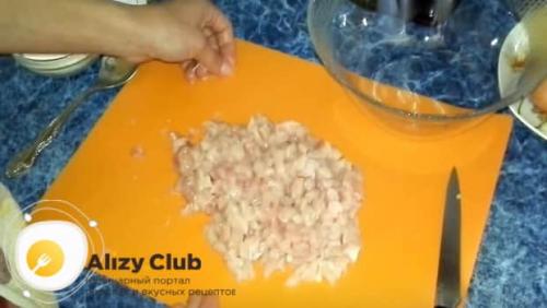 Рубленые куриные котлеты с сыром пп. Рубленые котлеты из куриного филе с сыром