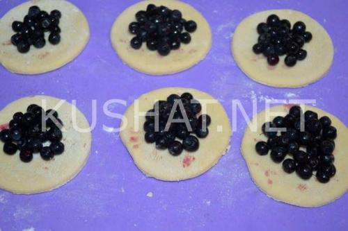 Вареники с черникой на кефире — пошаговый рецепт