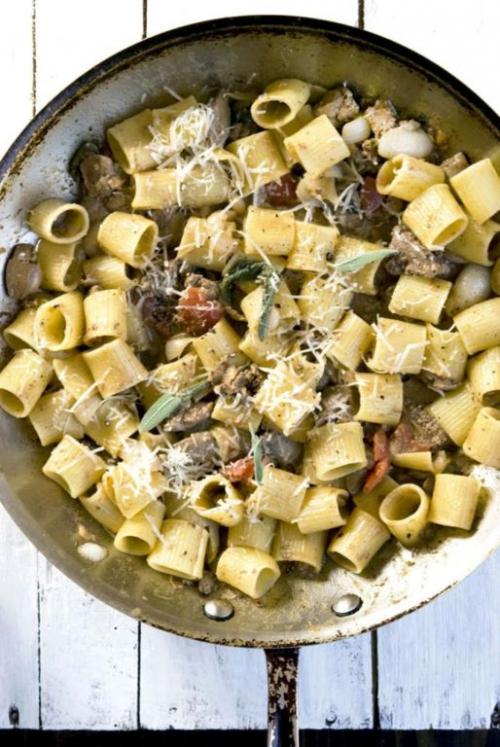 Куриная печень с макаронами. Печенка с макаронами: вкусные и простые рецепты