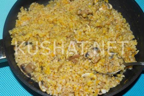 Булгур с грибами и перцем. Булгур с грибами – рецепт