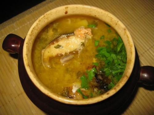 Стерлядь в горшочке. Готовим осетрину в горшочках