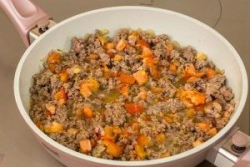 Запеканка из картофельного пюре с фаршем в духовке. Запеканка с картофельным пюре и фаршем в духовке
