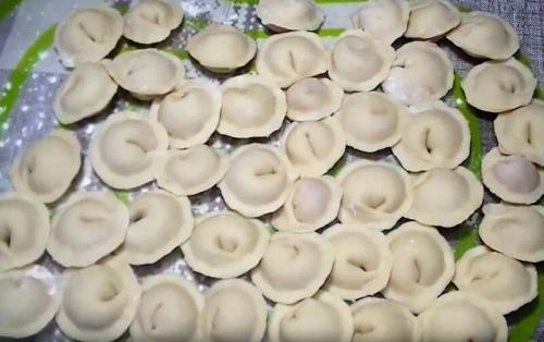 Тесто ДЛЯ пельменей. Заварное тесто ДЛЯ пельменей: универсальный рецепт