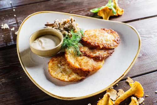 Деруны с грибами