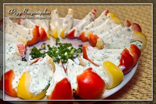 Острый перец фаршированный сыром Фета. Болгарские перцы с сыром типа Фета