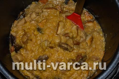 Гороховая каша с грибами в мультиварке