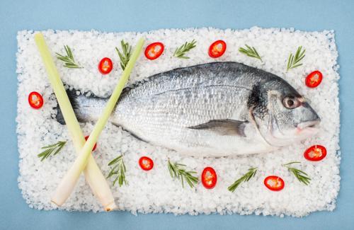 Зачем запекать в соли. Главные правила запекания на солевой подушке 