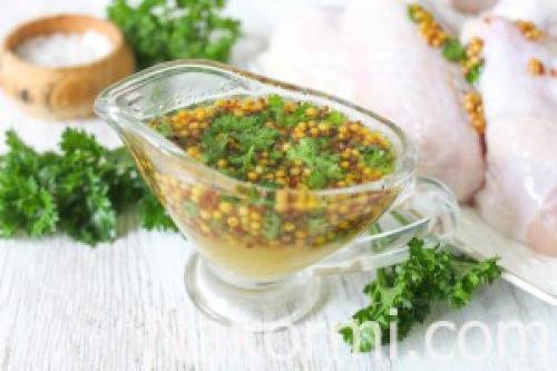 Маринад для мяса с горчицей и медом. Ингредиенты