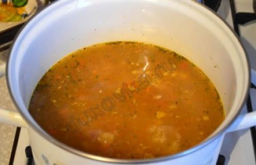 Суп с перловкой и курицей. Куриный суп с перловкой