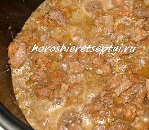 Свинина с капустой и картошкой в мультиварке. Ингредиенты: