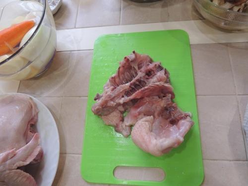 Суп с сушеными грибами и курицей. Суп из белых сушеных грибов на курином бульоне пошаговый рецепт с фото