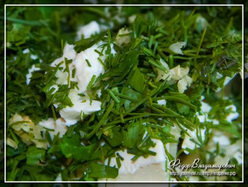 Острый перец фаршированный сыром Фета. Болгарские перцы с сыром типа Фета