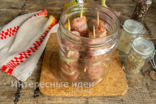 Шашлык в духовке в банке. Шашлык в банке – вкуснее чем на мангале