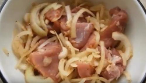 Шашлык из шейки в духовке. Шашлык из свинины в духовке на противне без шампуров 02 Шашлык из шейки в духовке. Шашлык из свинины в духовке на противне без шампуров 02