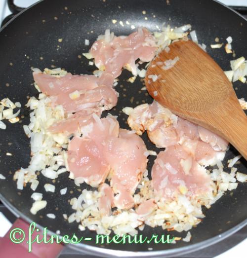 Роллы с грибами и курицей. Спринг-роллы с курицей и грибами