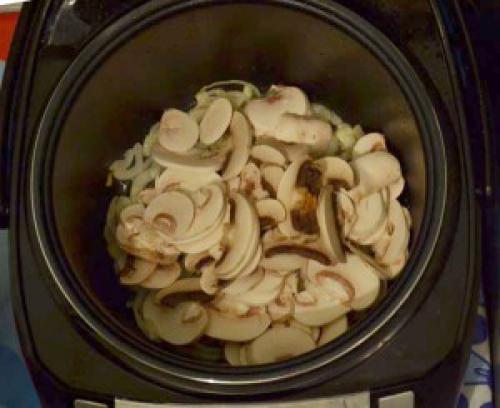 Паста с креветками и грибами в мультиварке. Сливочная паста с грибами в мультиварке Поларис