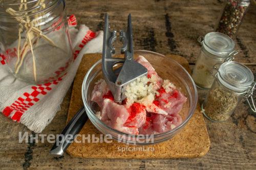 Шашлык в духовке в банке. Шашлык в банке – вкуснее чем на мангале