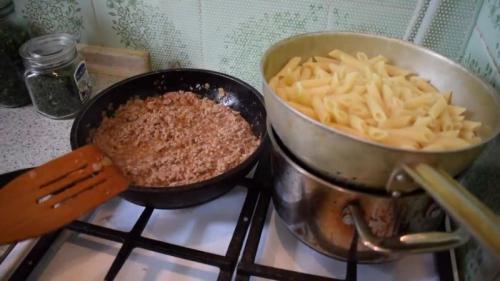 Макароны с фаршем индейки. Макароны с фаршем из индейки