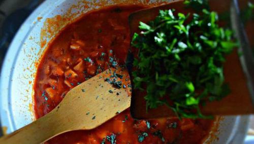 Рататуй рецепт с картошкой в духовке. Рататуй с мясом и баклажанами