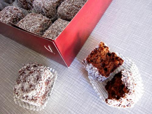 Шоколадно кокосовые пирожные. Кокосовые пирожные с шоколадом