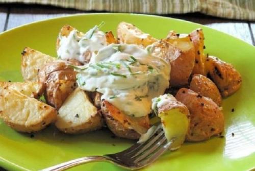 Картошка жареная с сыром и яйцом. Жареная картошка с яйцом 30